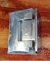 תמונה של ציר קיר זכוכית  למקלחון 8 מ"מ 