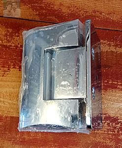 Picture of ציר קיר זכוכית  למקלחון 8 מ"מ 